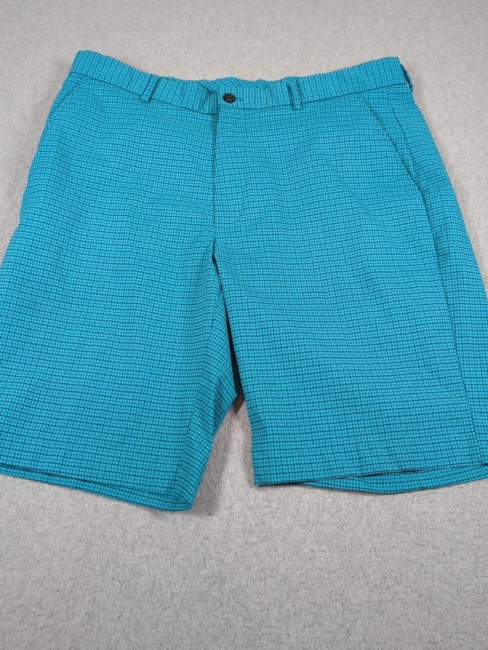 Greg Norman Shorts Men's 36 Teal Check Golf Performance Stretch 9" Inseam